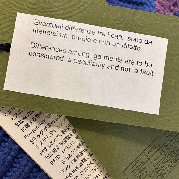 Gucci Logo Zip Dress in Black - New with Tags - Picture 4 of 4